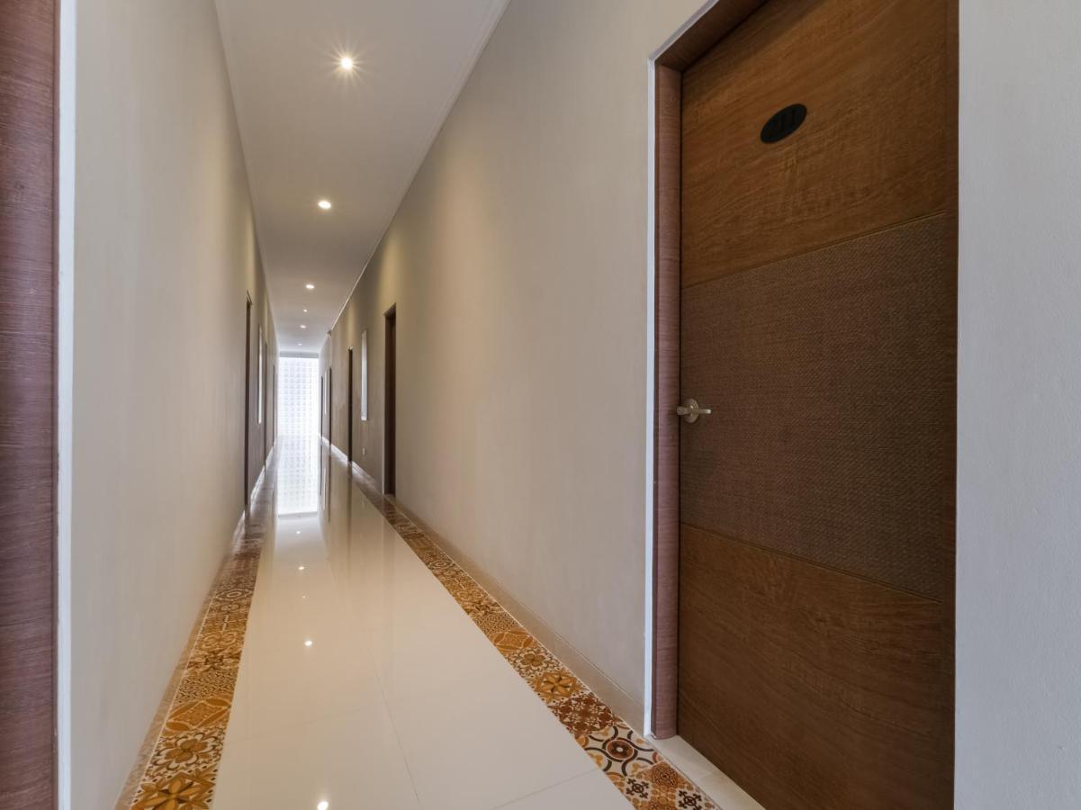 Super Oyo Collection O 90023 Damar Kusumo Guest House Maguwo 외부 사진